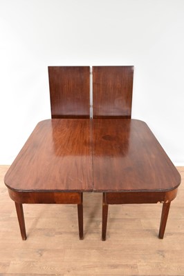 Lot 1353 - George III mahogany dining table