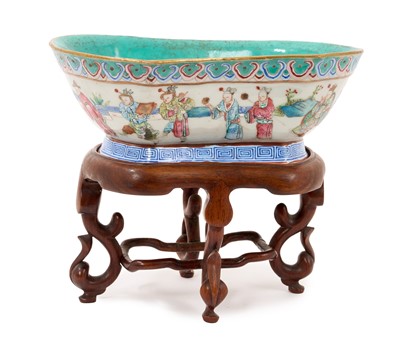 Lot 283 - Chinese porcelain shaped dish on wooden stand, 19th century, Daoguang