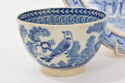 Lot 5036 - Miles Mason blue printed saucer dish, circa 1800-10, and a blue printed tea bowl