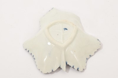 Lot 5030 - Worcester blue and white pickle, circa 1765