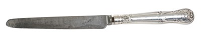Lot 16 - H.M. Queen Adelaide (1792-1849) silver handled dinner knife
