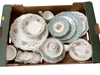 Lot 2298 - Collection of Royal Albert tea and dinnerware, various patterns including Dimity Rose, Lady Carlyle, Enchantment and Tranquility - 2 boxes