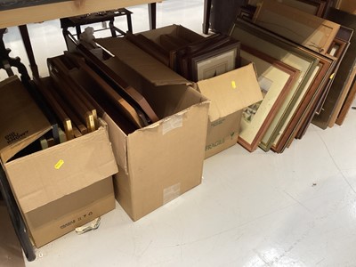 Lot 5078 - Collection of pictures and prints