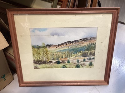 Lot 5078 - Collection of pictures and prints