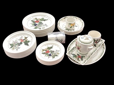 Lot 2345 - Collection of Portmeirion Holly and Ivy pattern ceramics and two other pieces of Portmeirion, (1 box).