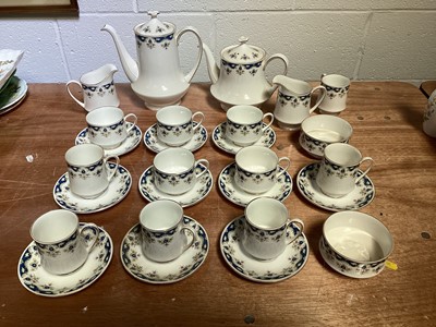 Lot 5129 - Paragon Coniston pattern tea and coffee set