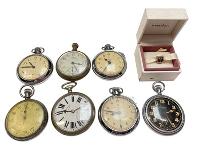 Lot 206 - Group of vintage pocket watches to include a Waltham military pocket watch with black dial, broad arrow mark, numbered 9498, and a Pandora silver 'Y' initial charm in box
