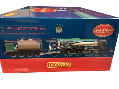 Lot 1889 - Hornby OO Gauge precision engineered steam powered 4-6-2 LNER Class A3 Flying Scotsman tender locomotive, in original box and outer delivery box R1058 (Not steamed) (1)