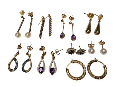 Lot 236 - Group of 9ct gold and yellow metal earrings