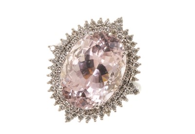 Lot 640 - Kunzite and diamond cluster ring in 18ct white gold setting