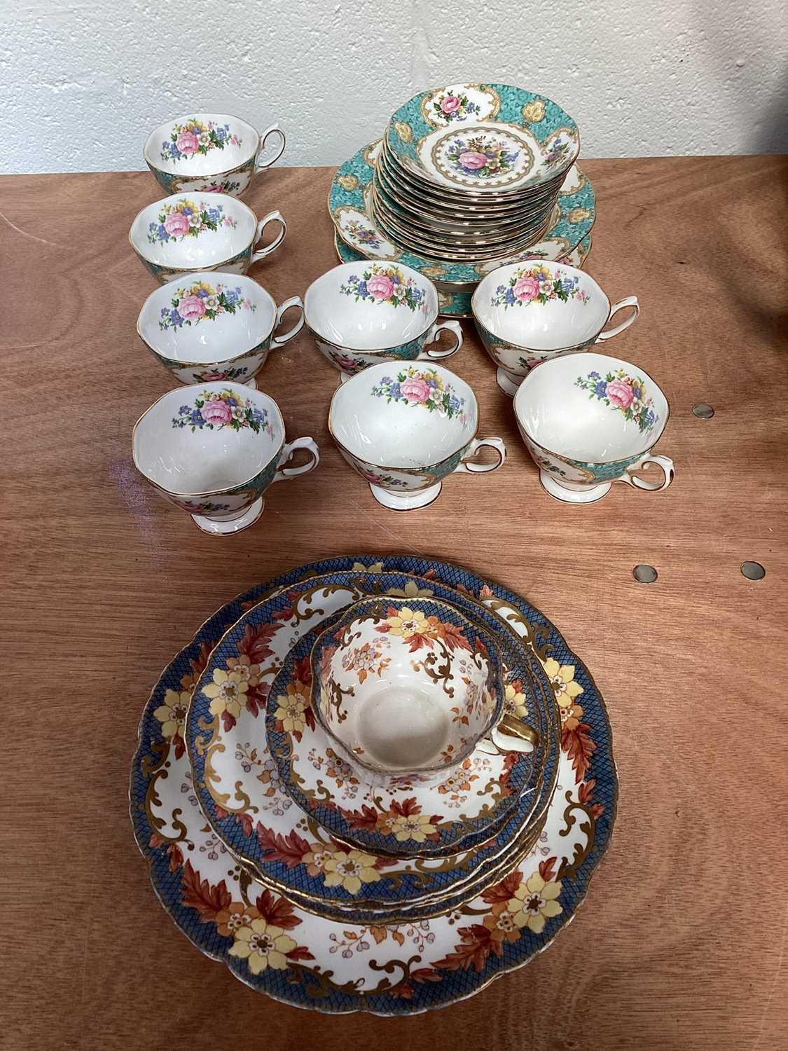 Lot 5023 - Royal Albert 'Lady Ascot' eight person seat set together with a Staffordshire tea service
