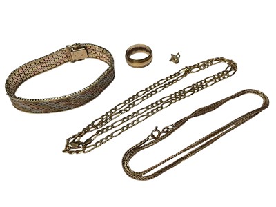 Lot 270 - Two 9ct gold chains, 9ct gold wedding ring, pendant and a three-colour 9ct gold bracelet