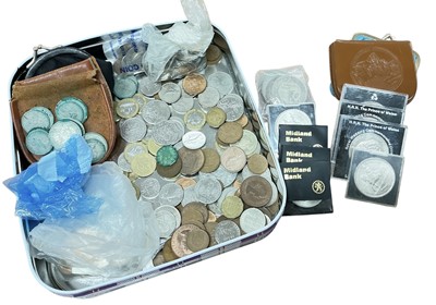 Lot 493 - G.B. and world coinage to include Commemorative crowns and some foreign currency.