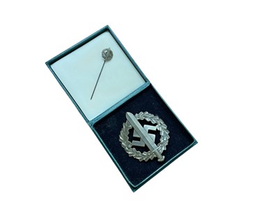 Lot 356 - Nazi S.A. Military Sports badge and pin with box.