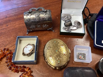 Lot 5243 - Group of jewellery and other items, including a cameo brooch with yellow metal mount, a 9ct gold brooch, a white metal casket engraved 'Blankenberghe', small amount of silver jewellery, amber ne...