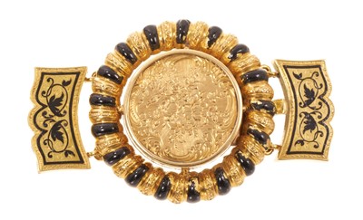 Lot 590 - Victorian yellow metal and black enamel clasp for a hairwork bracelet, with glazed locket compartment to the reverse, 55mm.