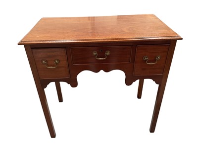 Lot 5371 - George III mahogany three drawer lowboy