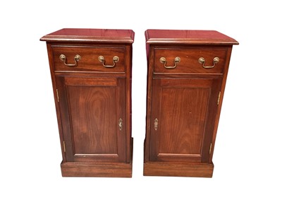 Lot 1460 - Pair of mahogany bedside tables