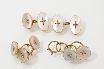 Lot 603 - Pair of Edwardian 9ct gold and mother of pearl cufflinks and five dress studs