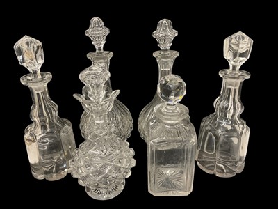 Lot 308 - Pair of Victorian mallet form cut glass decanters, together with a pair of globe form decanters and two other single Victorian decanters (6)