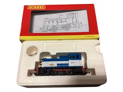Lot 1715 - Hornby OO Gauge Pullman BR 0-4-0 Diesel Class 06 Shunter 06008, boxed R2783, Virgin 0-4-0 Diesel Class 06 Mechanical Shunter, boxed R2375 and EWS maroon 0-6-0 Diesel Electric Class 08 Shunter 08...