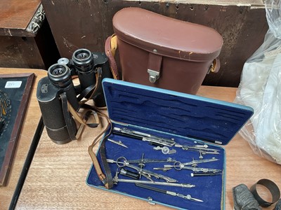 Lot 5090 - Pair of Carl Zeiss Jenoptem 10x50W binoculars and a cased set of drawing instruments
