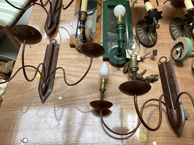 Lot 5153 - Group of decorative wall lights