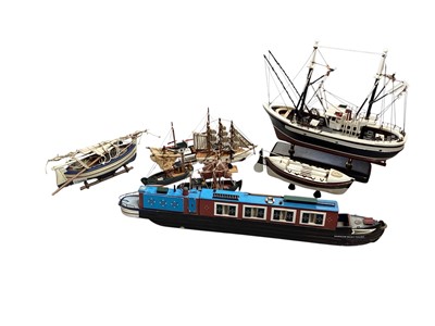 Lot 5159 - Box of model boats, canal boat etc