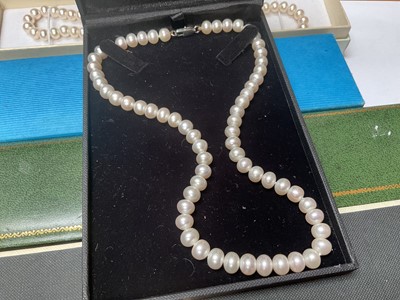 Lot 115 - Five cultured pearl single string necklaces