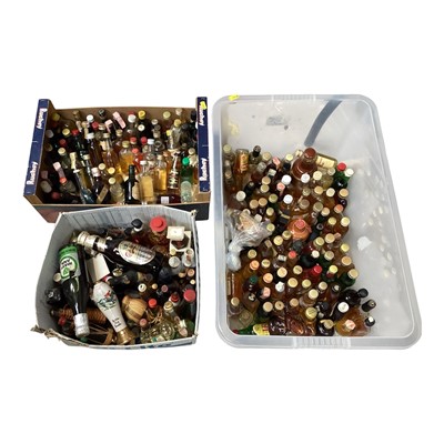 Lot 5186 - Collection of alcohol miniatures to include whisky