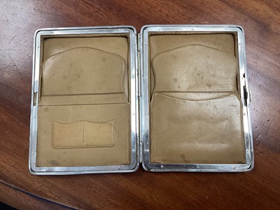 Lot 5394 - Silver and lizard skin wallet, together with two waterman pens in the box, a Tempora travel clock and other jewellery