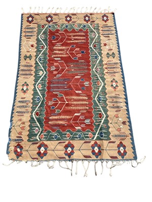 Lot 5412 - Kilim rug with a flat weave geometric design, 170cm x 108cm