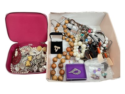 Lot 36 - Group of costume jewellery including various bead necklaces, vintage clip on earrings and an Uno de 50 white metal bead and cord multi-strand bracelet