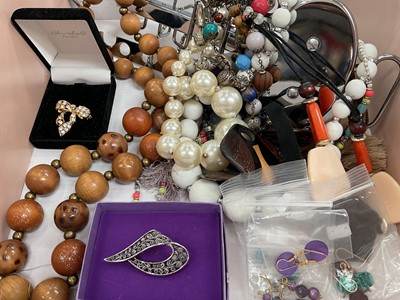 Lot 36 - Group of costume jewellery including various bead necklaces, vintage clip on earrings and an Uno de 50 white metal bead and cord multi-strand bracelet