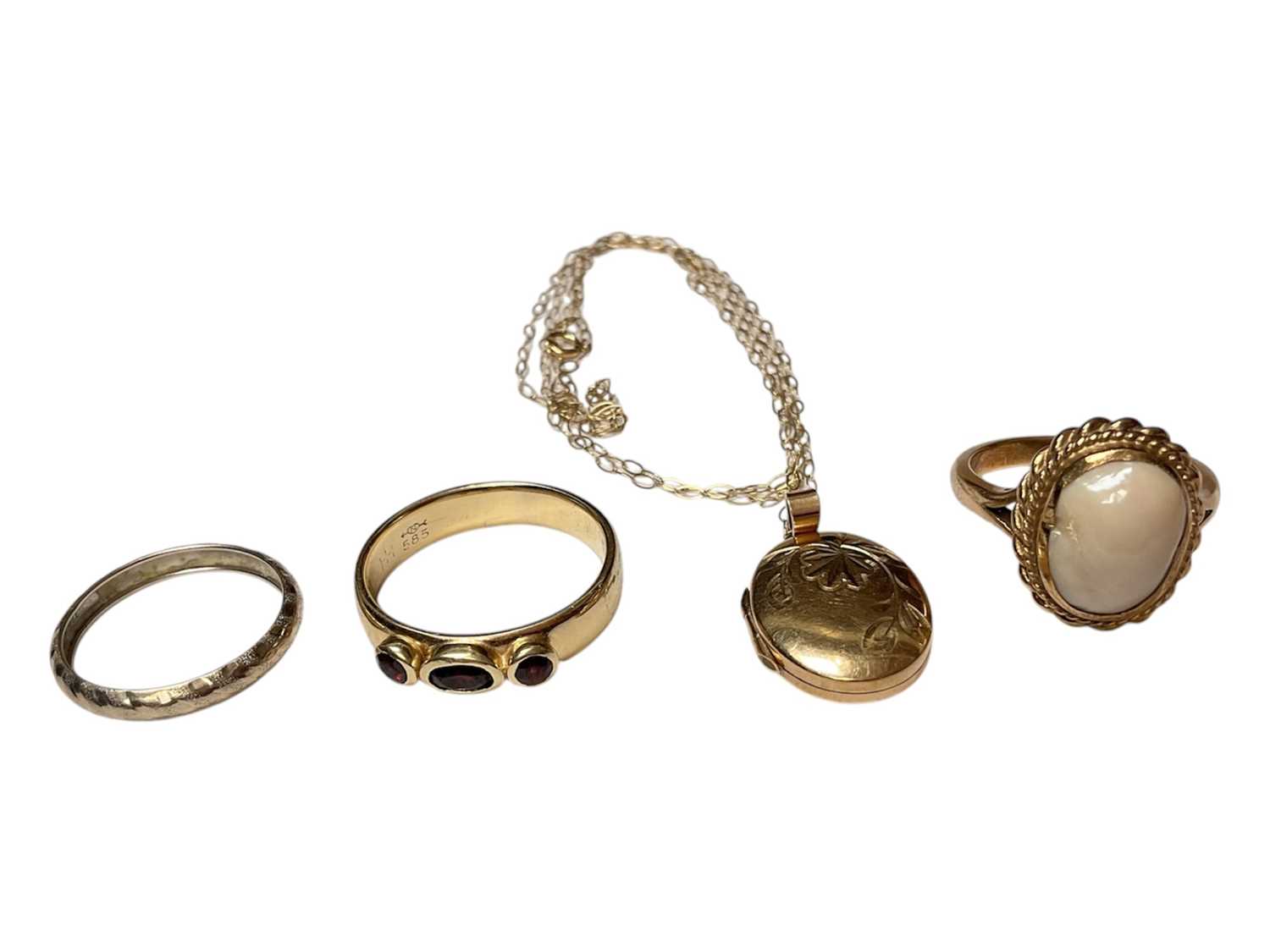 Lot 16 - 14ct gold and garnet three stone ring, 9ct gold and pearl dress ring, 9ct gold wedding ring and a 9ct gold locket on chain (4)