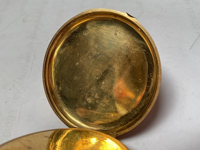 Lot 60 - Swiss gold pocket watch