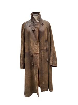 Lot 2554 - Circa 1930s Wareing brown leather motoring coat with check wool lining.