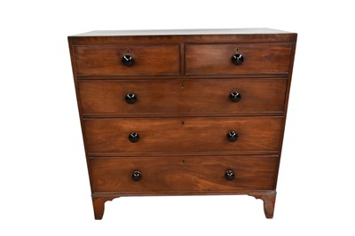 Lot 1346 - Regency mahogany chest of drawers