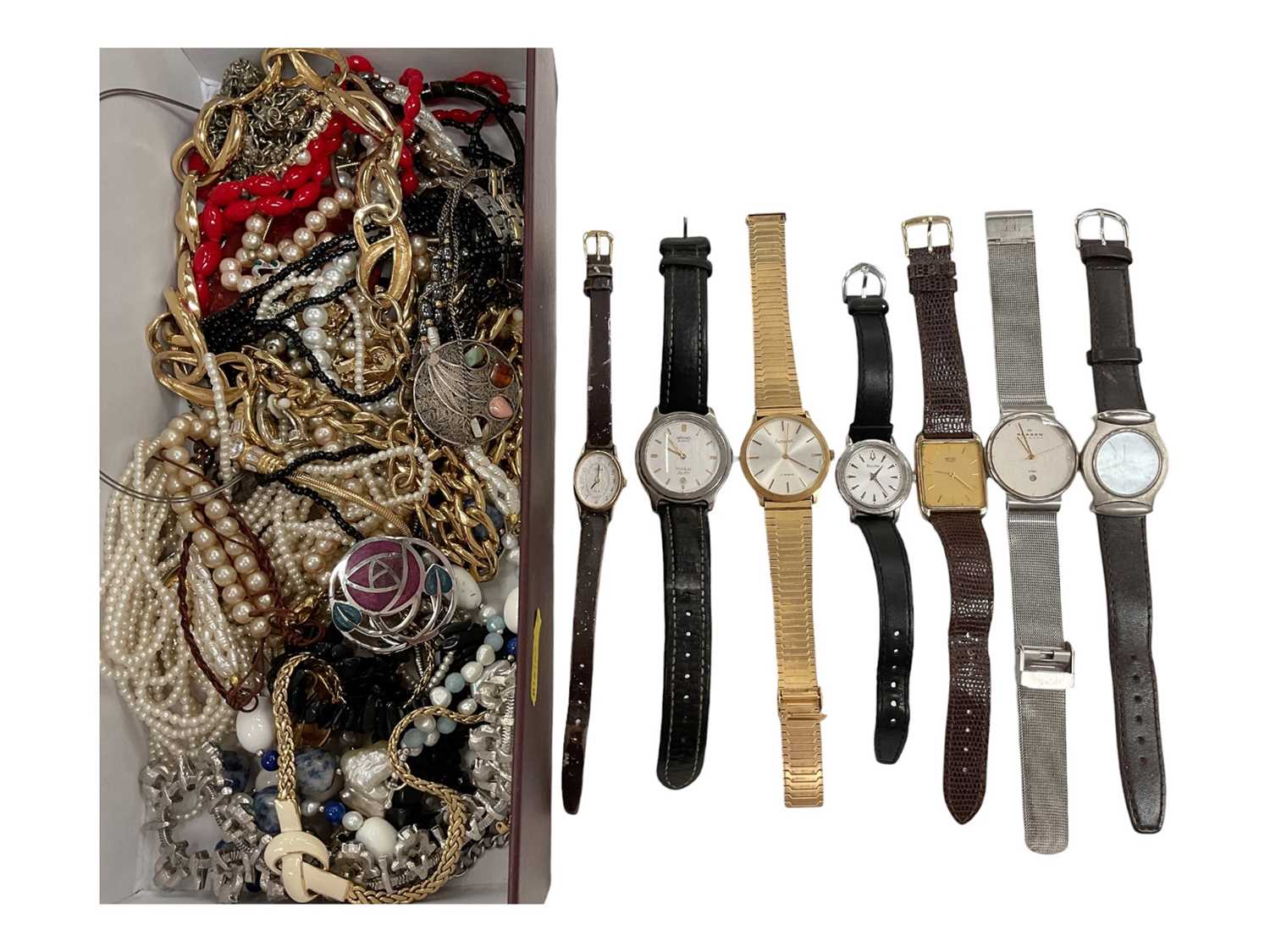 Lot 26 - Group of vintage costume jewellery and various wristwatches