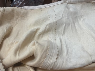 Lot 2507 - Dunhill Edwardian lady's motoring veil in brown silk with brown silk chiffon face covering also Edwardian lady's motoring petticoat with chamois leather and silk taffeta pin pleats, embroidered...
