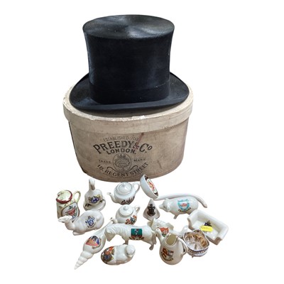 Lot 5118 - Lincoln Bennett and Co silk top hat together with some crested ware
