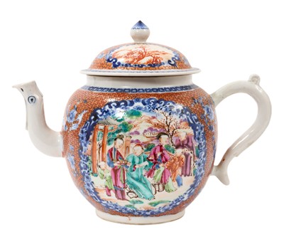 Lot 19 - 18th century Chinese Mandarin punch pot