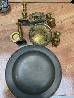 Lot 5123 - Pewter shallow dish, with stamped mark, together with a group of brassware