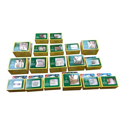 Lot 5155 - Collection of replica birds egg in original boxes by Emerald Collection