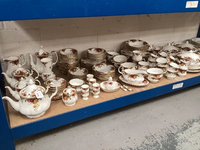 Lot 2248 - Extensive Royal Albert Old Country Roses tea and dinner service