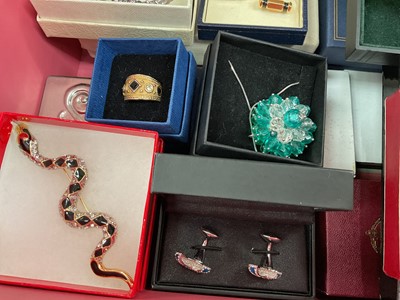 Lot 9 - Group of costume jewellery including gilt metal jewellery, brooches, various rings, Swarovski pendant necklace in box etc