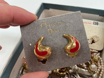 Lot 10 - Collection of vintage clip on earrings including a pair of vintage Christian Dior gilt metal and red enamel teardrop clip on earrings