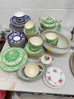Lot 5247 - Group of Victorian green ground china, and other china