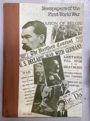 Lot 5260 - Large book of the 'Newspaper of the First World War'