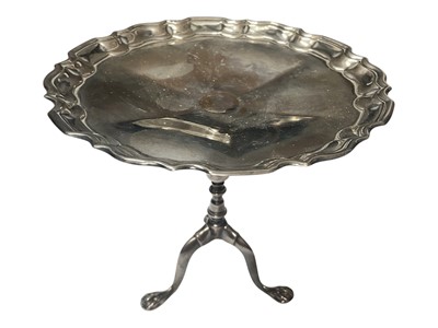 Lot 97 - Edwardian miniature silver tripod wine table with piecrust edge (Sheffield 1908)